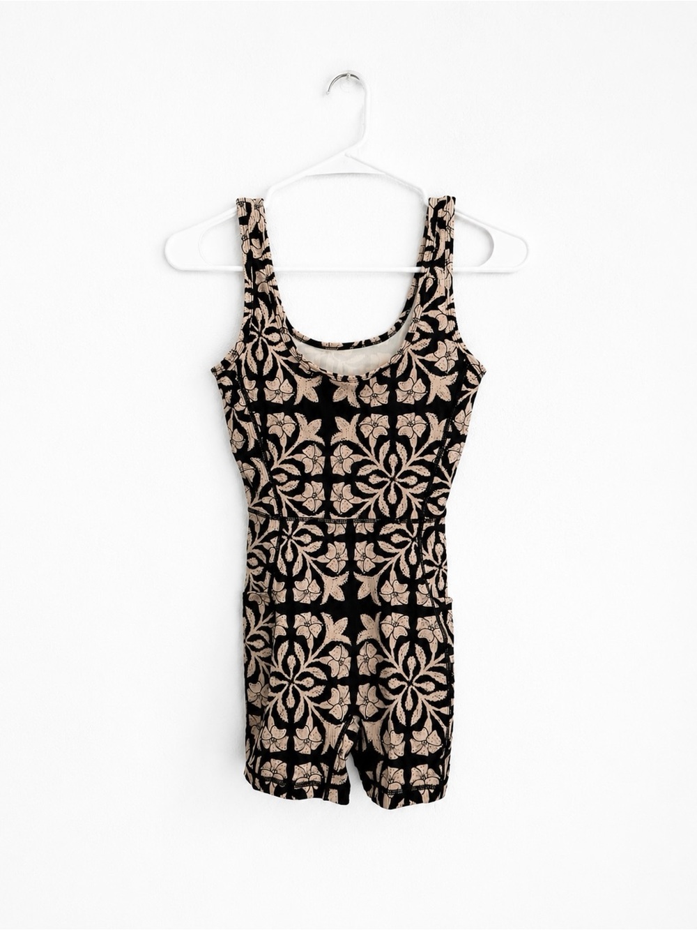 TEAL x LexBreezy Britt Jumpsuit in Puakenikeni Quilt XS NWT